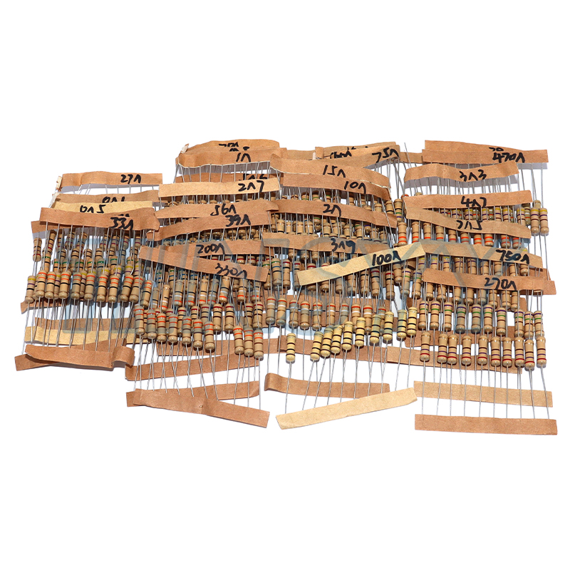 Kit di 300 Resistori 1W 5% a F - Diy Home Electronics Projects recensione e prezzo